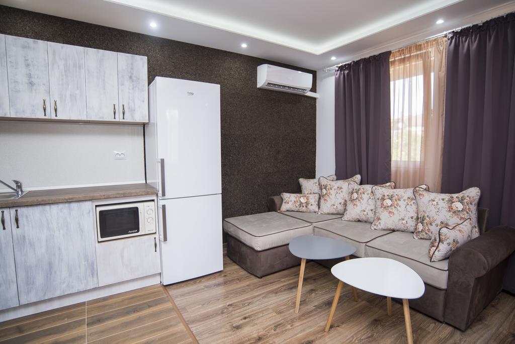 Apartment Nikol โซโซโปล ภายนอก รูปภาพ